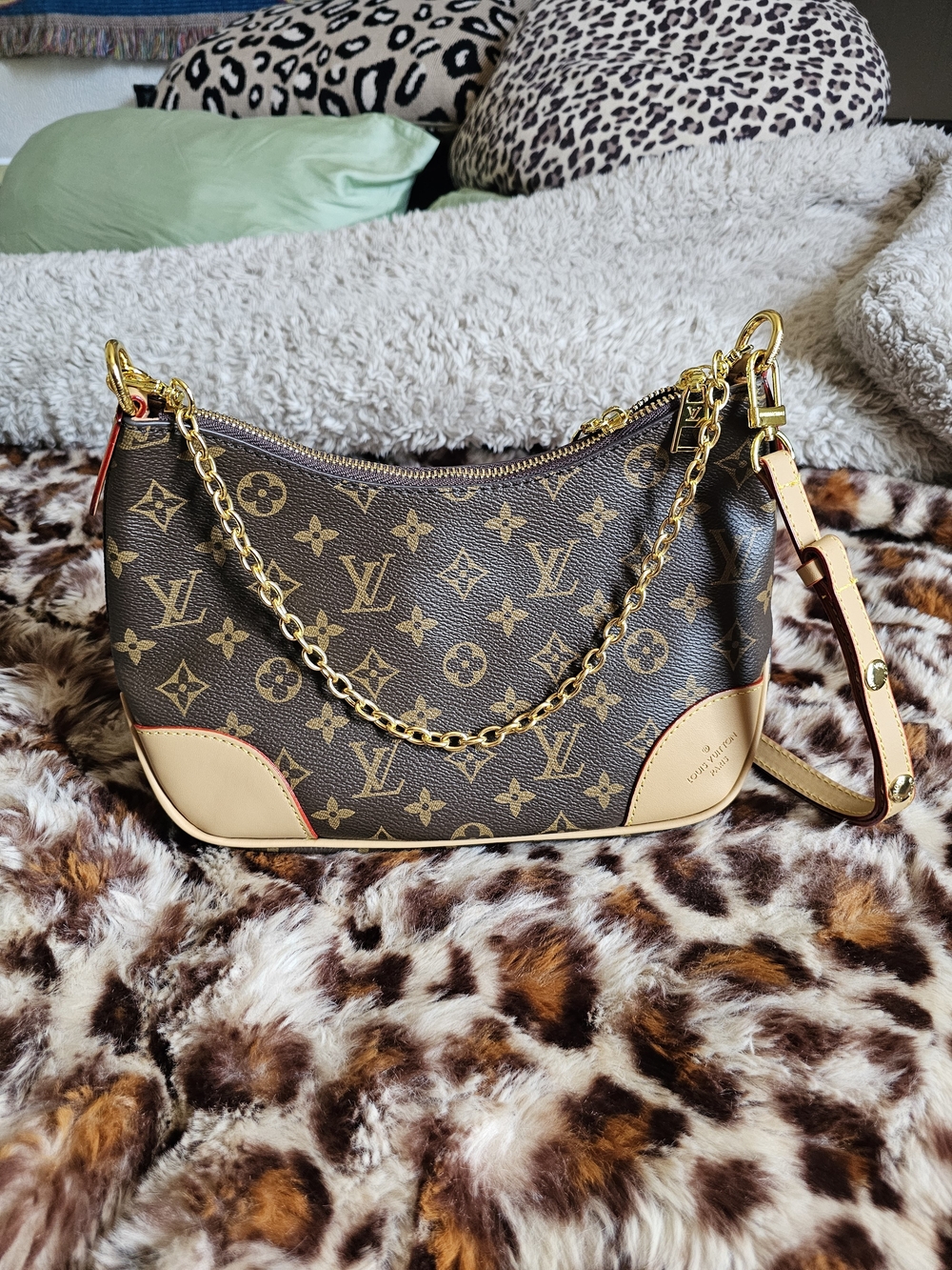 Louis Vuitton Monogram Canvas Small Shoulder Bag with Gold Chain